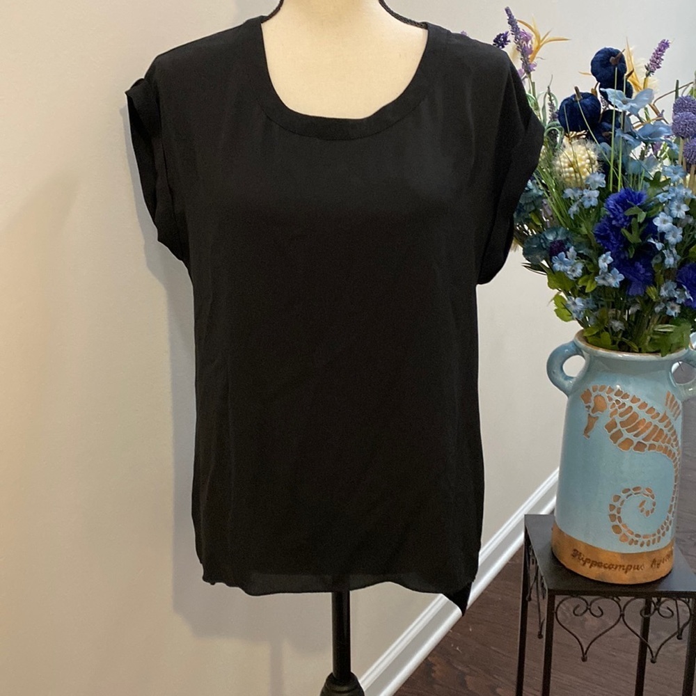 Pleione by Anthropologie Black SS Top-Open Back Sz S EUC